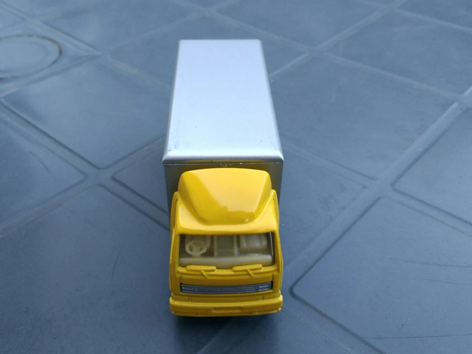 CAROSELLO PRESSOFUSO DENIS CAMION RUOTA D'ORO MADE IN CHINA 4901 - Immagine 3 di 4