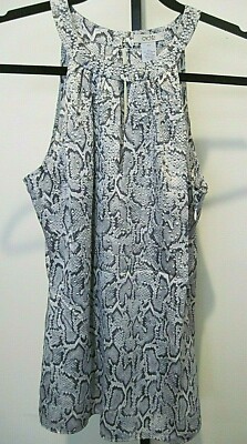 Cache Sleeveless Silver Tone Top With Silver Design Studs On Front Size XS, NWT