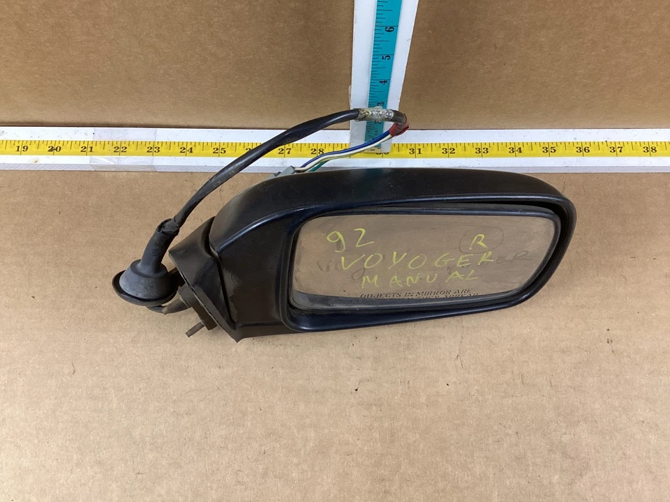 Espejo retrovisor lateral derecho Plymouth Voyager 1992-1995 manual pasajero E13010252 Foto 2 de 4