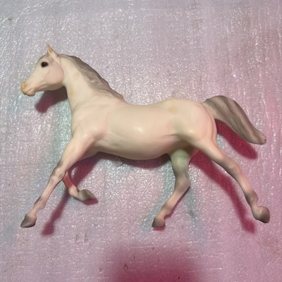 1994 Breyer Spirit Of The East Model 710294 Matte Alabaster JCPenny Stripped