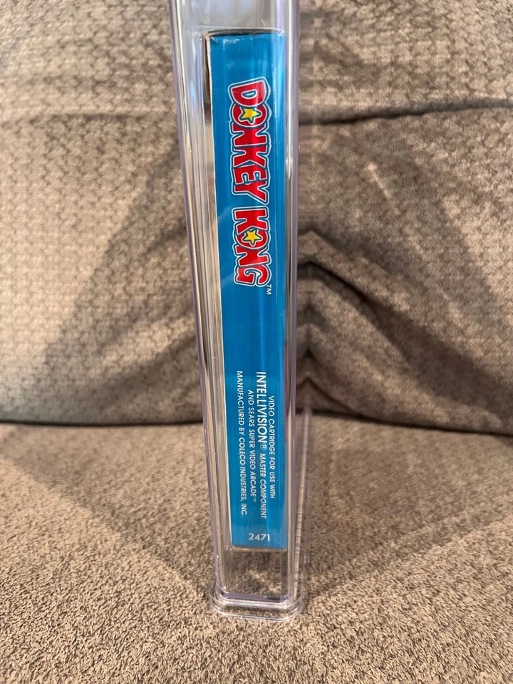DONKEY KONG INTELLIVISION WATA GRADED 9.6 GEM 1982 BLUE BOX FACTORY SEALED NEW - Image 4 of 4