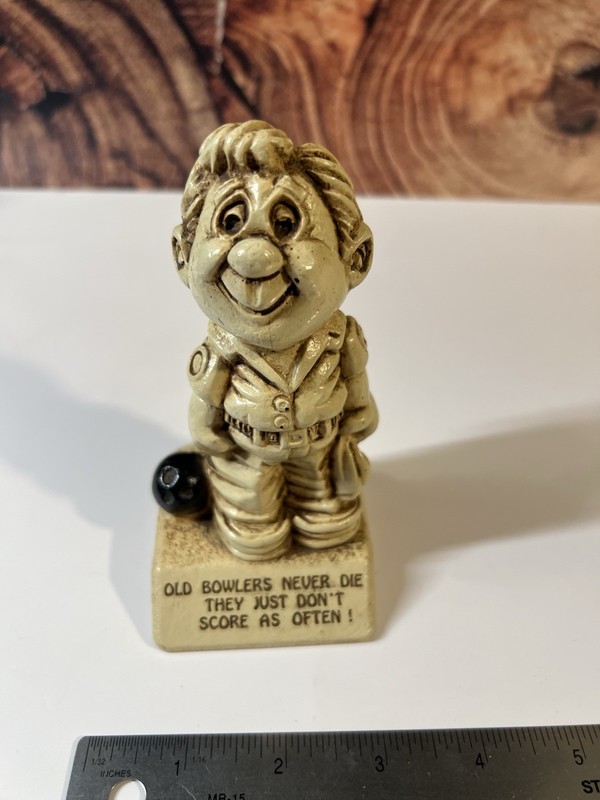 VTG 1970 Paula Figurine "Old Bowlers Never Die... They Just Dont Score As Often"