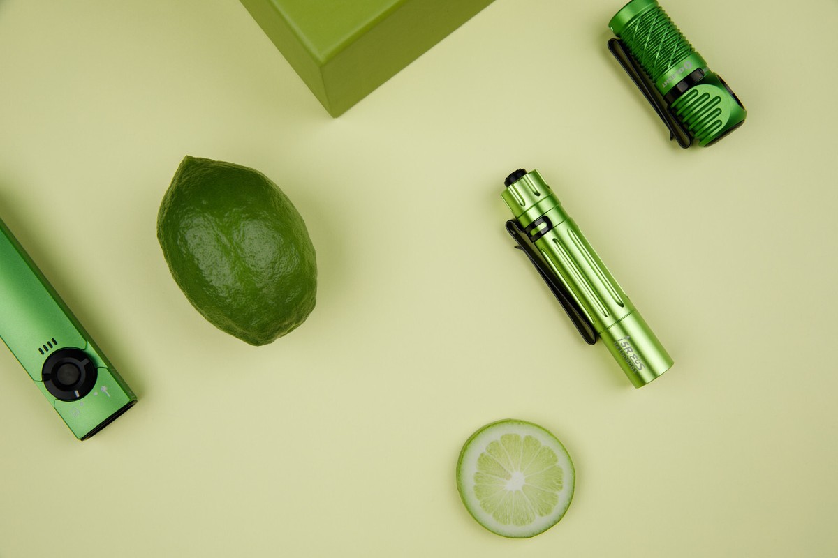 Olight i5R EOS Neon Green Rechargeable EDC Flashlight, 350