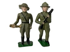 Vintage Barclay Manoil Dimestore Lead Toy Soldiers