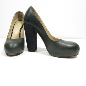 statement heels uk