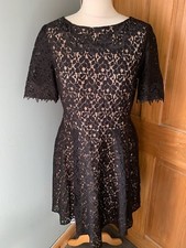 oasis black lace short sleeve dress size 12