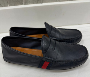 Vintage 1950\'s Gucci Black Leather Horsebit Loafers with Red Stripe Size 42 Gucci | Shoes | Gucci Mens Black Leather Horsebit Loafers  main image 4