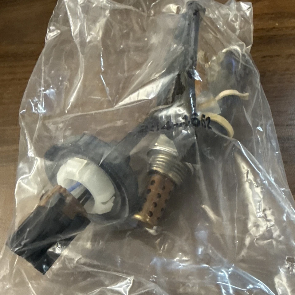 234-4652 Denso O2 Oxygen Sensor DOWNSTREAM New for Mitsubishi Eclipse Sebring - Image 3 of 4