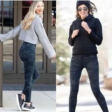 NWT SPANX Look At Me Now Black Camo High Waist Seamless Leggings M/M