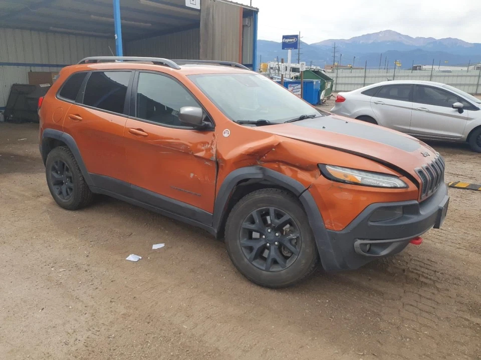 FUEL INJECTORS SET 04627794AA 2014-2017 JEEP CHEROKEE Foto 4 de 4