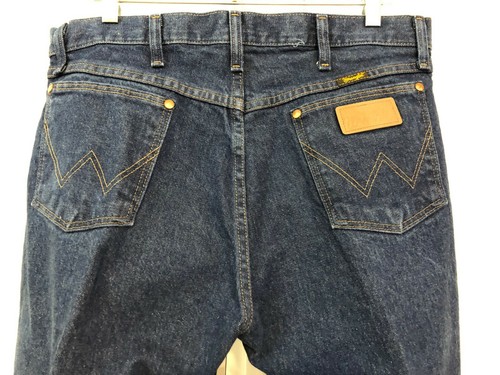 WRANGLER Cowboy/Boot Cut #13MWZ, Sz 