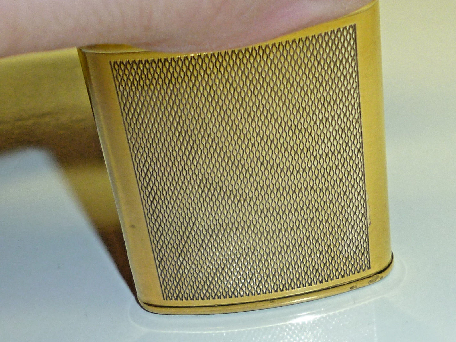 RONSON SOLID 9CT GOLD BANKER LIGHTER - LIGHTER - PAT. 621570 - ENGLAND - NICE