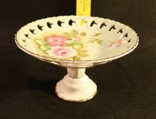 VINTAGE LEFTON GREEN HERITAGE FOOTED PLATE DISH A ROSES GOLD TRIM HDPAINTED 2274