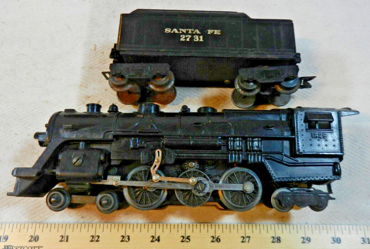 Marx 1829 Locomotive Engine 4-6-4 + 2731 Tender - Runs + Smokes