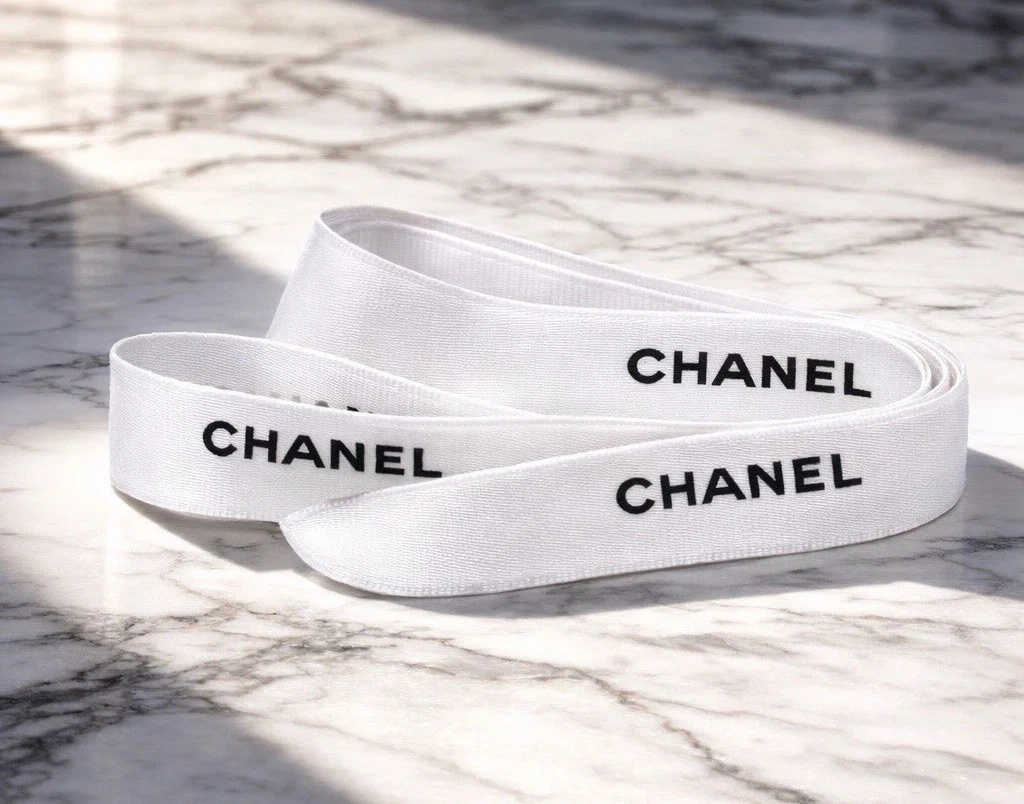 CHANEL Gift Wrapping Fabric Ribbons for sale | eBay display picture 3