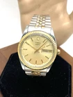 Timex Q Men's Watch Vintage Quartz Gold Dial Day Date 33mm Stainless Steel Band
