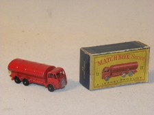 CAMION CITERNE MINIATURE LESNEY MATCHBOX PETROL TANKER ESSO N°11 BPW MINT IN BOX