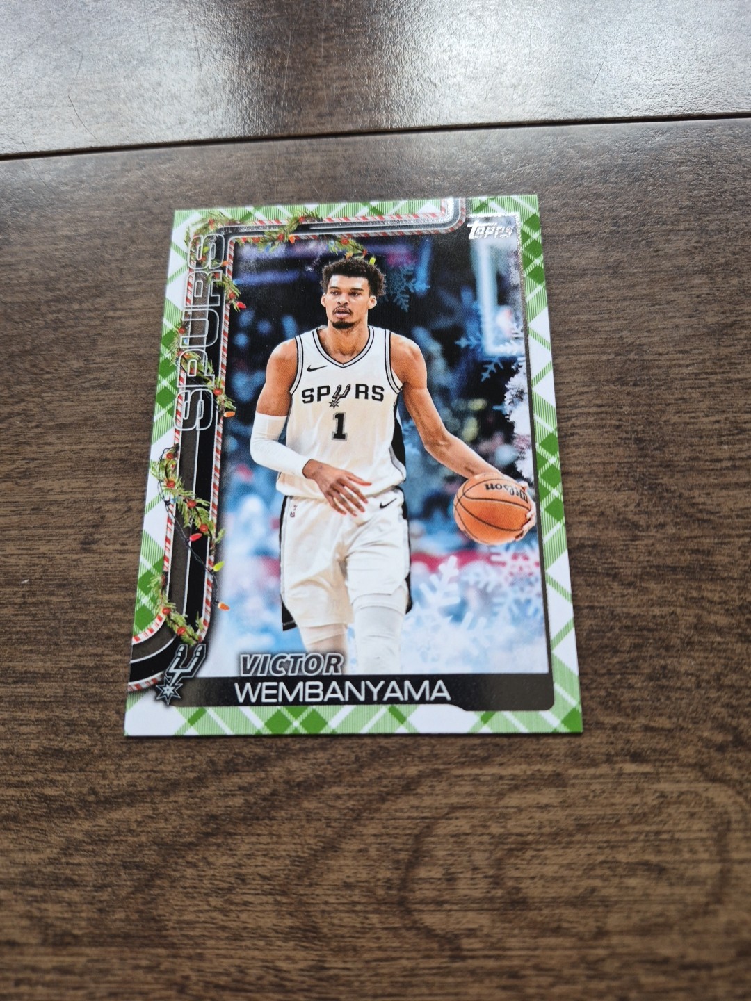 2025-26 Topps Holiday Victor Wembanyama Plaid SP #H156 C006810