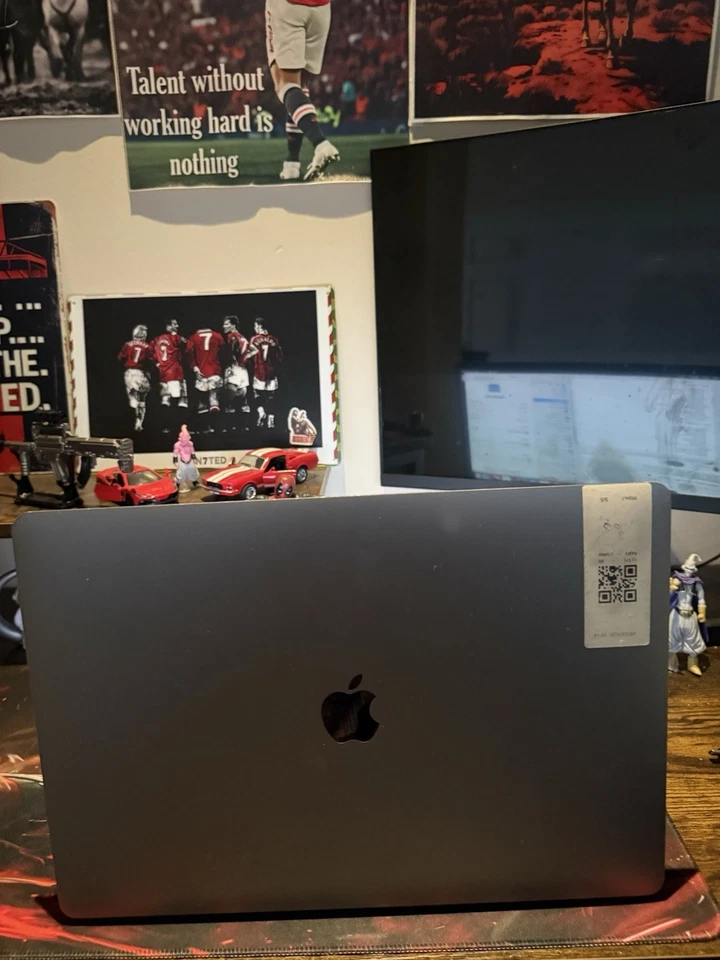 Apple MacBook Pro 15" 2019 · i9 · 32GB · 512GB, photo 4 of 5