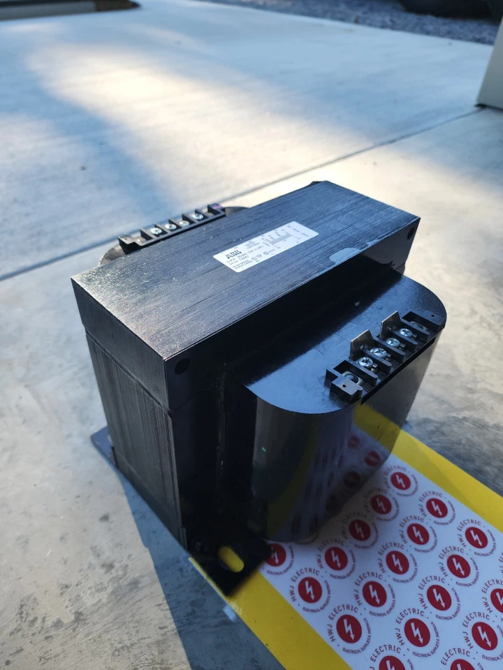 Transformador de control industrial ABB T43K1 3,0 KVa 50/60 Hz usado con garantía Foto 4 de 4