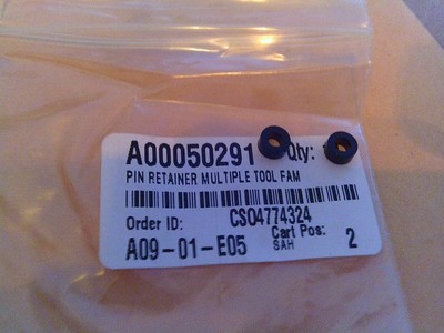 TWO !! Senco Retainers A00050291