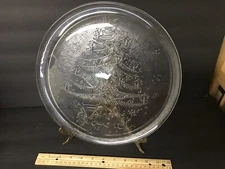 “Christmas Tree Platter - Gobain- FRANCE - DURALEx