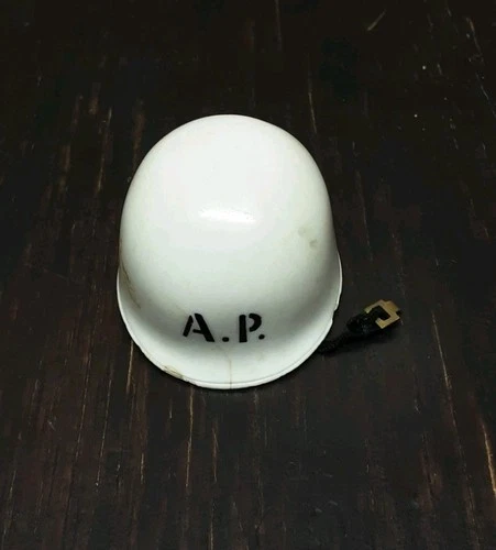 VINTAGE GI JOE 1964 ORIGINAL HASBRO AIR POLICE HELMET w/ BOTH LUGS & CHIN STRAP