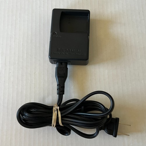 Original Nikon MH-65 Battery Charger OEM (Used) for Nikon EN-EL12 Battery