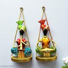 Handmade Tribal Musician Showpiece cum Wall Hanging   10 inch