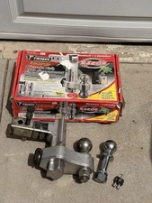 Trimax Locks TRZ6AL Universal Aluminum 6-Inch Adjustable Drop Hitch Receiver