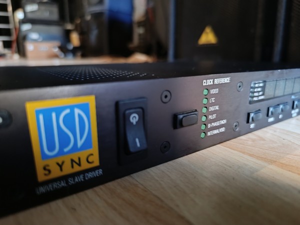 Digidesign Usd Sync Audio Video Sonchronizer Midi Clock