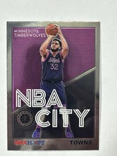 2019-20 Panini NBA Hoops Premium Stock - NBA City Holo #14 Karl-Anthony Towns