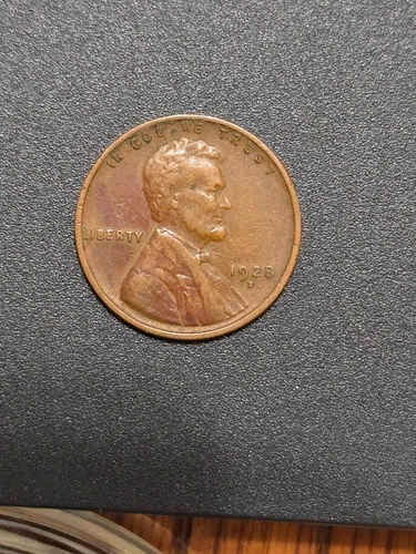 1928-D  Lincoln Cent    XF    H69