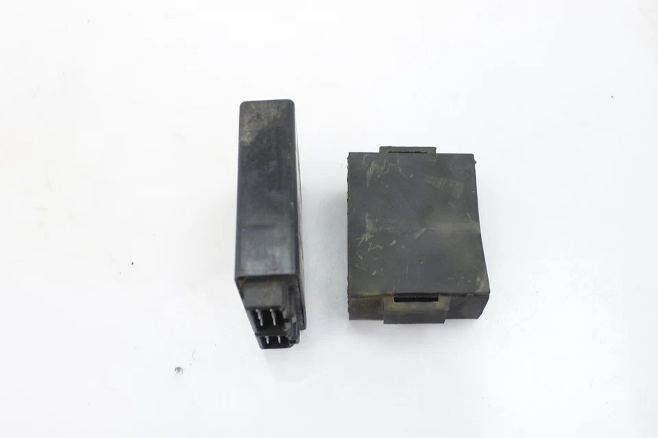 88-07 KAWASAKI NINJA 250R ECU UNIDAD DE CONTROLADOR DE COMPUTADORA CAJA NEGRA ECM CDI Foto 4 de 4