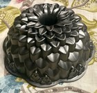 Nordic Ware CHRYSANTHEMUM Bundt Pan 10 cup Cast Aluminum — photo 7
