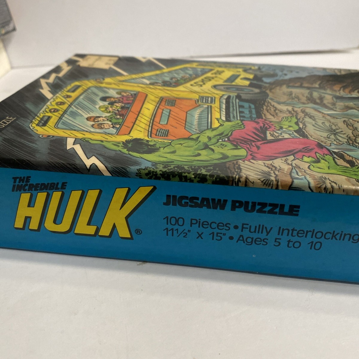 The Incredible Hulk Puzzle Saves School Bus Children 100 pcs Vtg