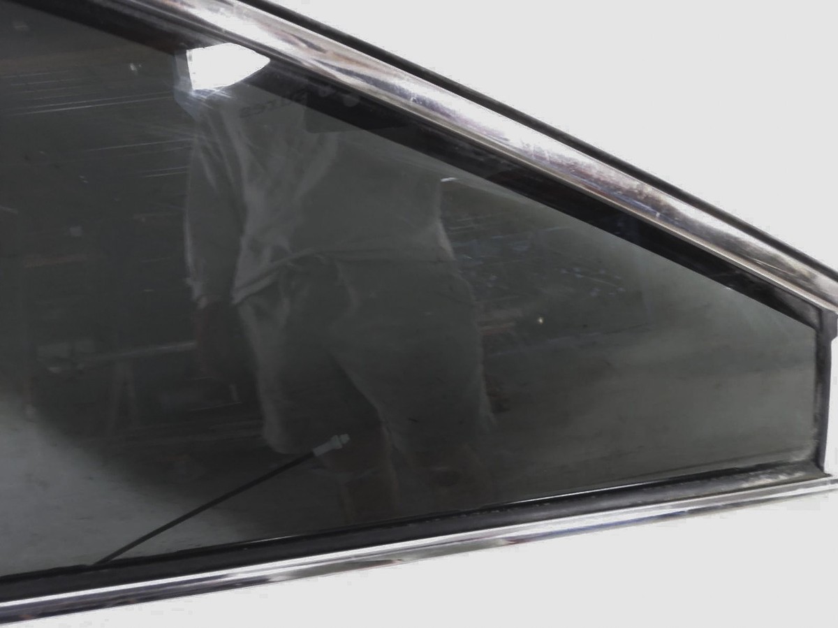 2015-2017 Toyota Camry Front Passenger Right Door - White (040