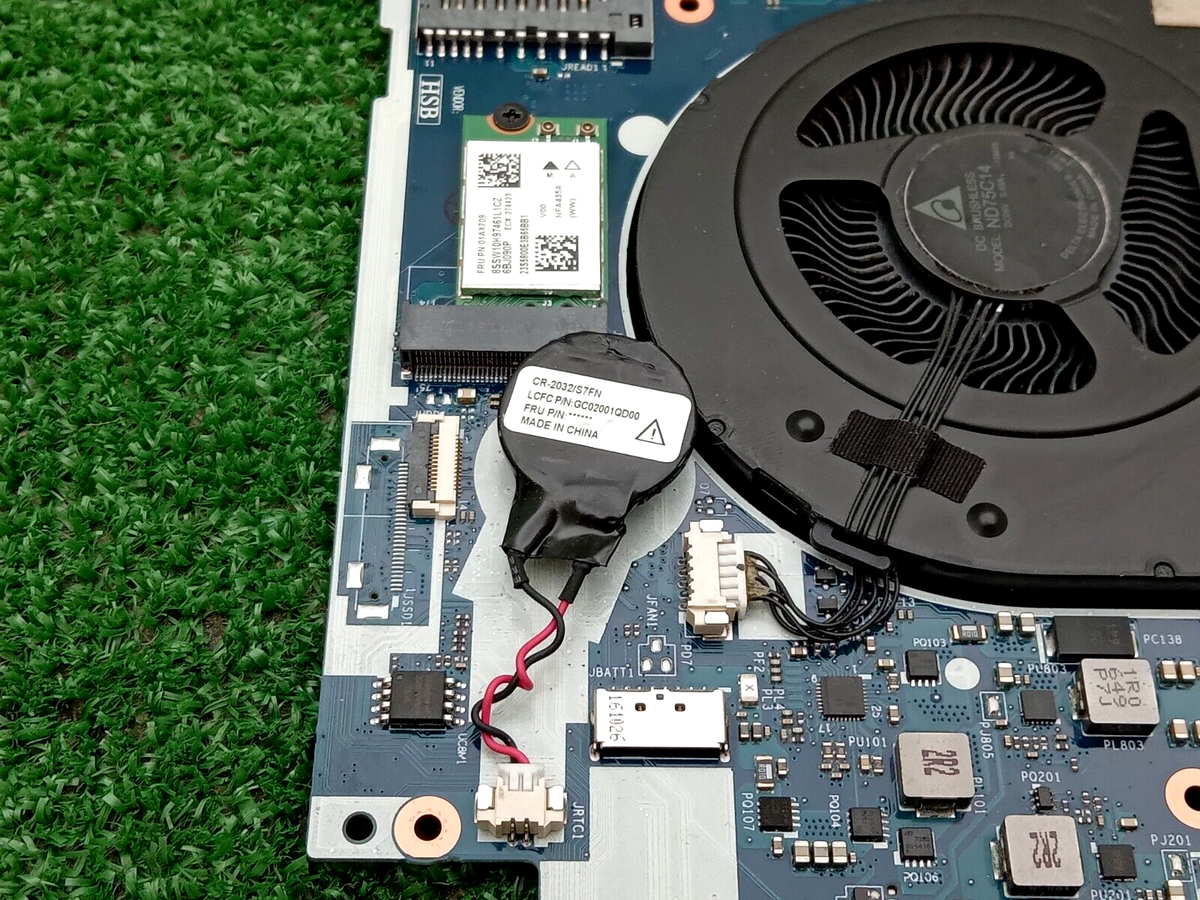 Used Genuine Lenovo ThinkPad E470 i7-7500u NVIDIA GeForce 940MX