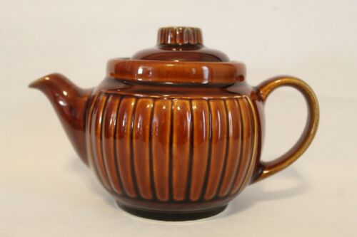 Vintage Unbranded Small Brown Tea pot 8 x 5