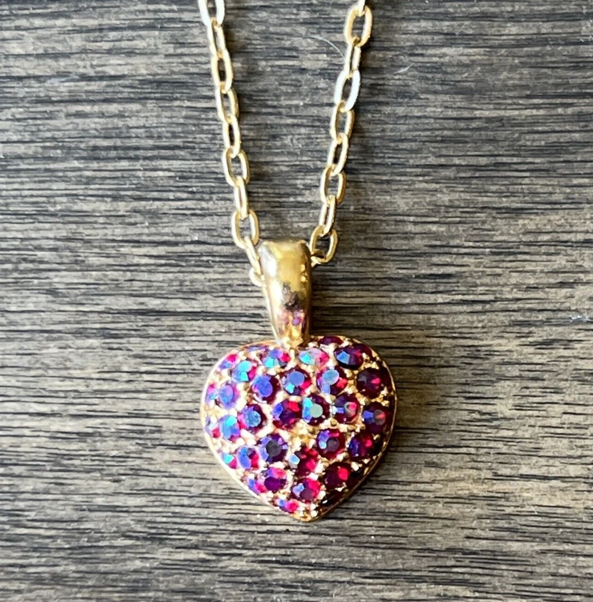 Monet outlet heart necklace