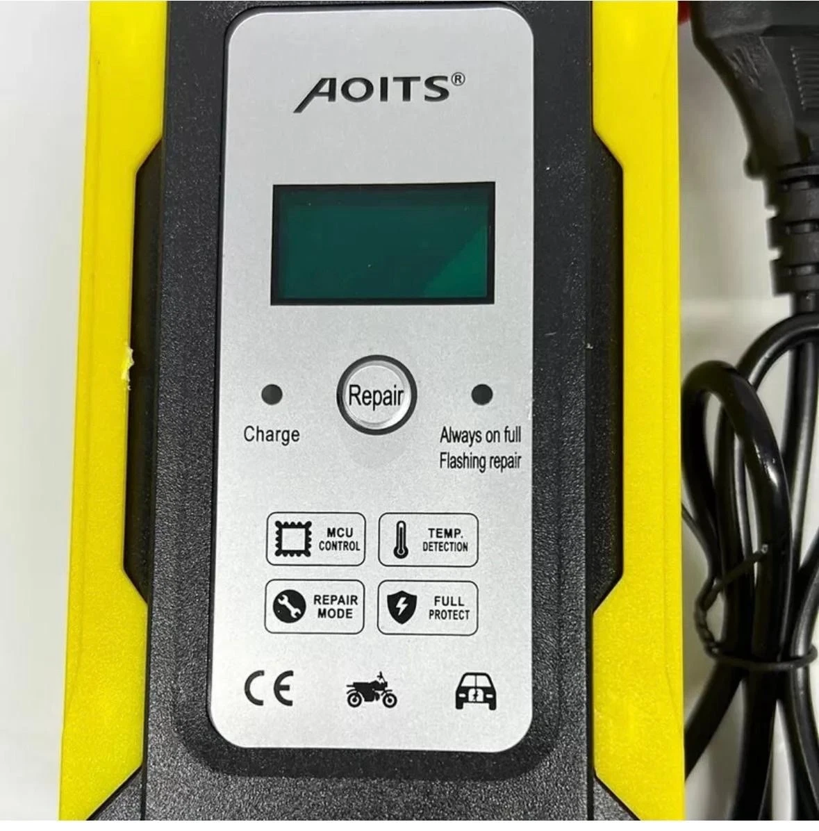 CARICABATTERIE PER BATTERIE AL PIOMBO CON DISPOSITIVO DI FINE CARICA 12v 1500mah