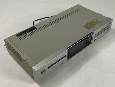 Sansui T-900 Quartz PLL Synthesizer Tuner Power Tested