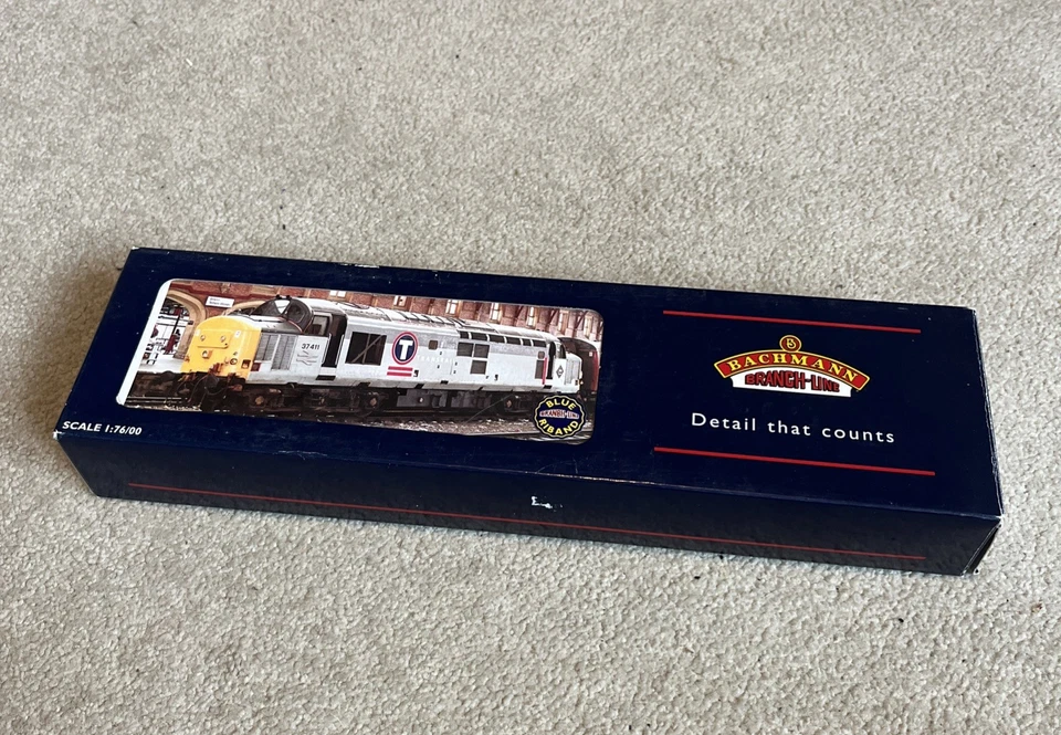 Bachmann 32-376 Regional Railways Class 37 Diesel 37429 Eisteddfod Genedlaethol - Image 2 of 4