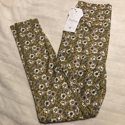 NWT Buff bunny Rosa Legging Green Floral Pocket Size Medium Flower Activewear 