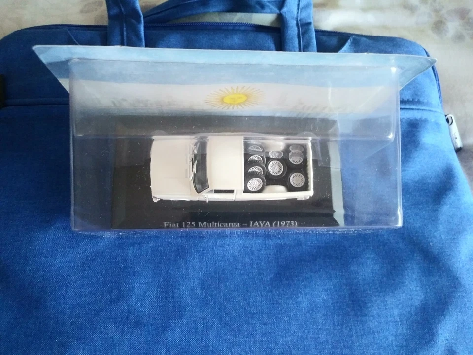 FIAT 125 MULTICARGA IAVA 1973 1/43 IXO NUEVO NEW MINT IN BLISTER - Imagen 4 de 4