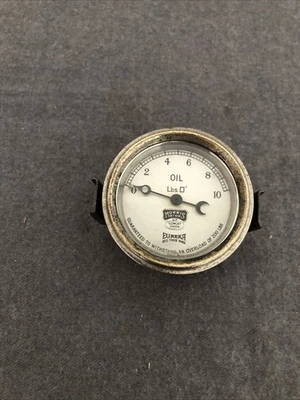 Genuine Vintage Eureka Oil Pressure Gauge Morris Motors - Image 1 of 4
