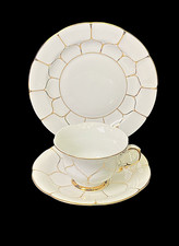 Meissen B- Form Mokkagedeck 3 tlg.  Tasse, Untertasse, Gebäckteller