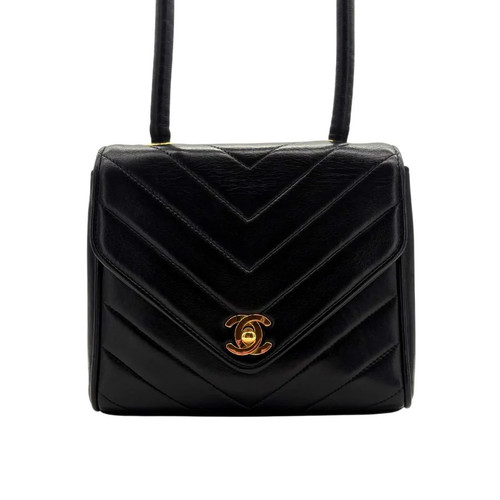 CHANEL Vintage Black Lambskin Chevron Flap Bag