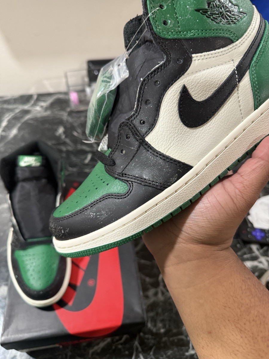 Jordan 1 Retro High OG Pine Green 2018 Size 8.5 Brand New