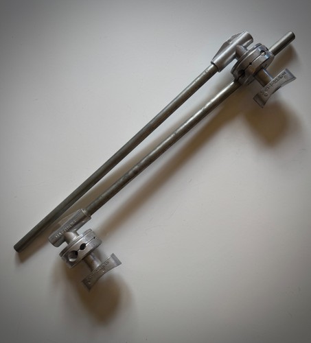 2 Matthews Studio Short  20" Gobo Arms
